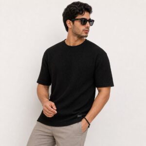 leevara essential tee